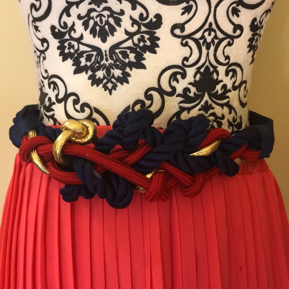 Women’s belts